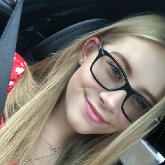 Meet your Posher, Jordan - Picture 1 of 1